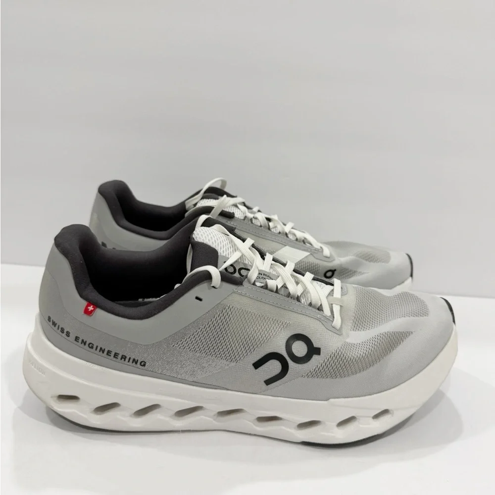 On Running running cloudsurfer